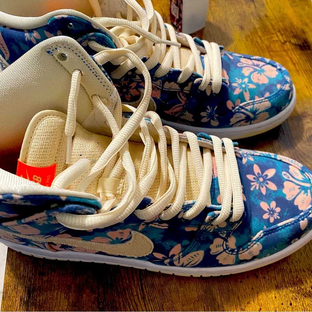Flower Print SB Dunks Hawaii